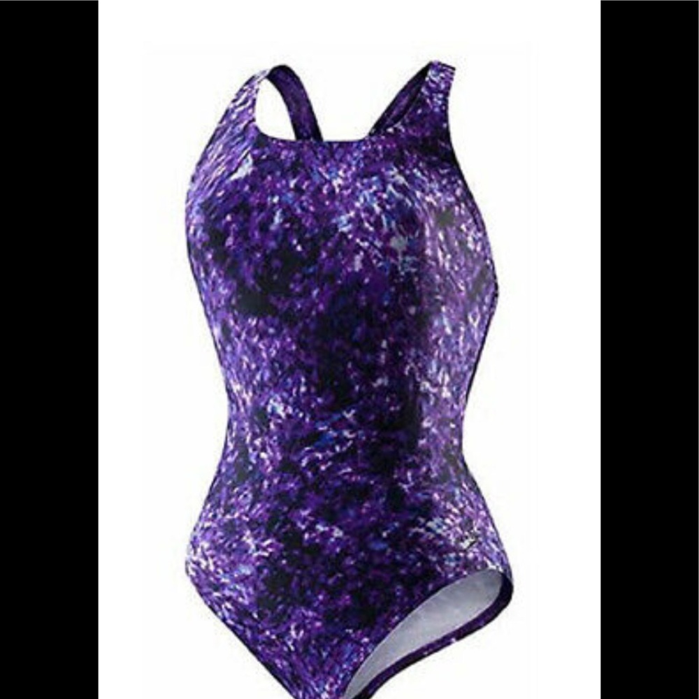 Women’s one-piece speedo swimsuit
